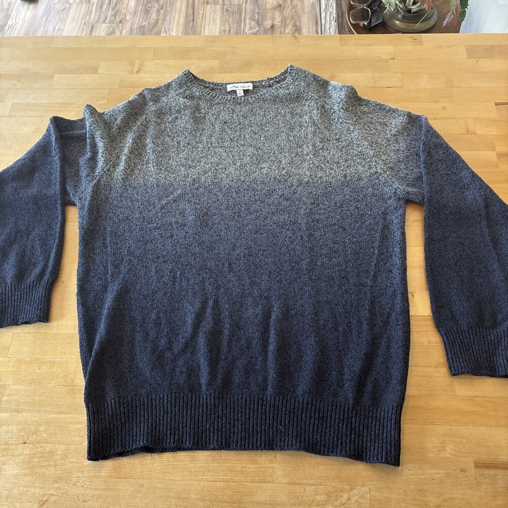 Men’s Large Blue Grey Peter Millar Crew Neck Wool /Nylon / Cotton Sweater